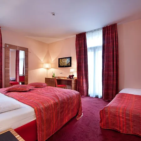 Ea Sonata 4* Prague