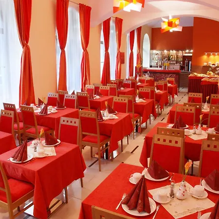 Ea Sonata 4* Prague
