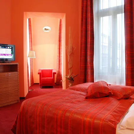 Hotel Ea Sonata 4*
