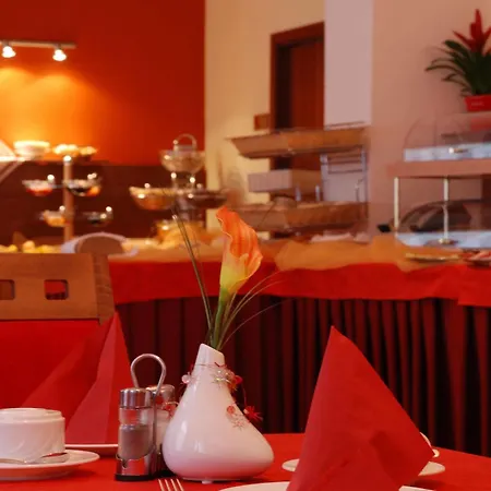Ea Sonata Hotel 4*