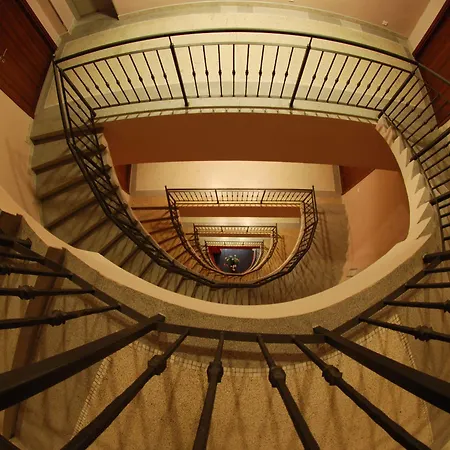 Ea Sonata Hotel 4*