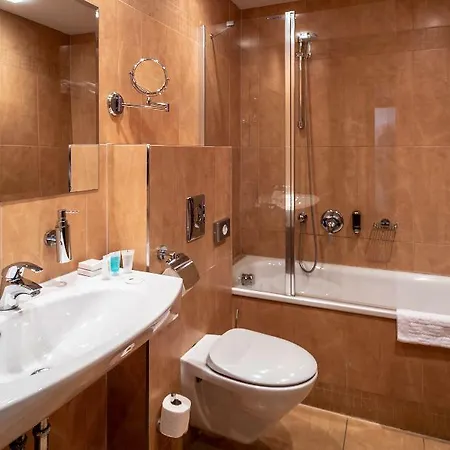 Ea Sonata 4* Prague