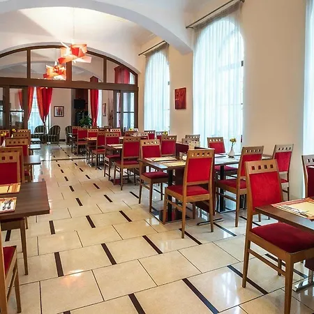 Ea Sonata 4* Prague