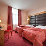 Ea Sonata 4* Praha