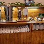 Ea Sonata Hotel 4*