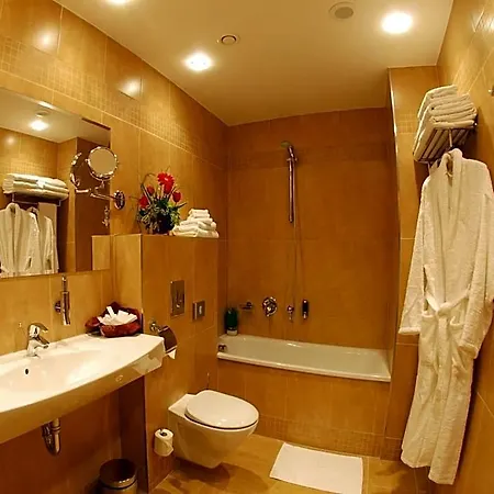 Ea Sonata Hotel