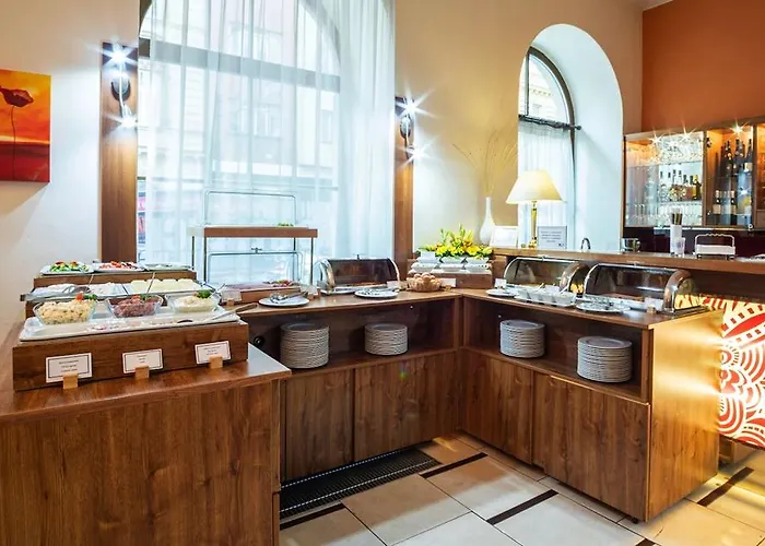 Ea Sonata Otel Prag