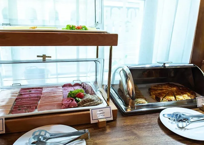 Ea Sonata Otel 4*