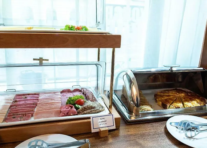 Ea Sonata Otel 4*