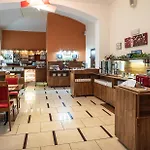 Ea Sonata Hotel
